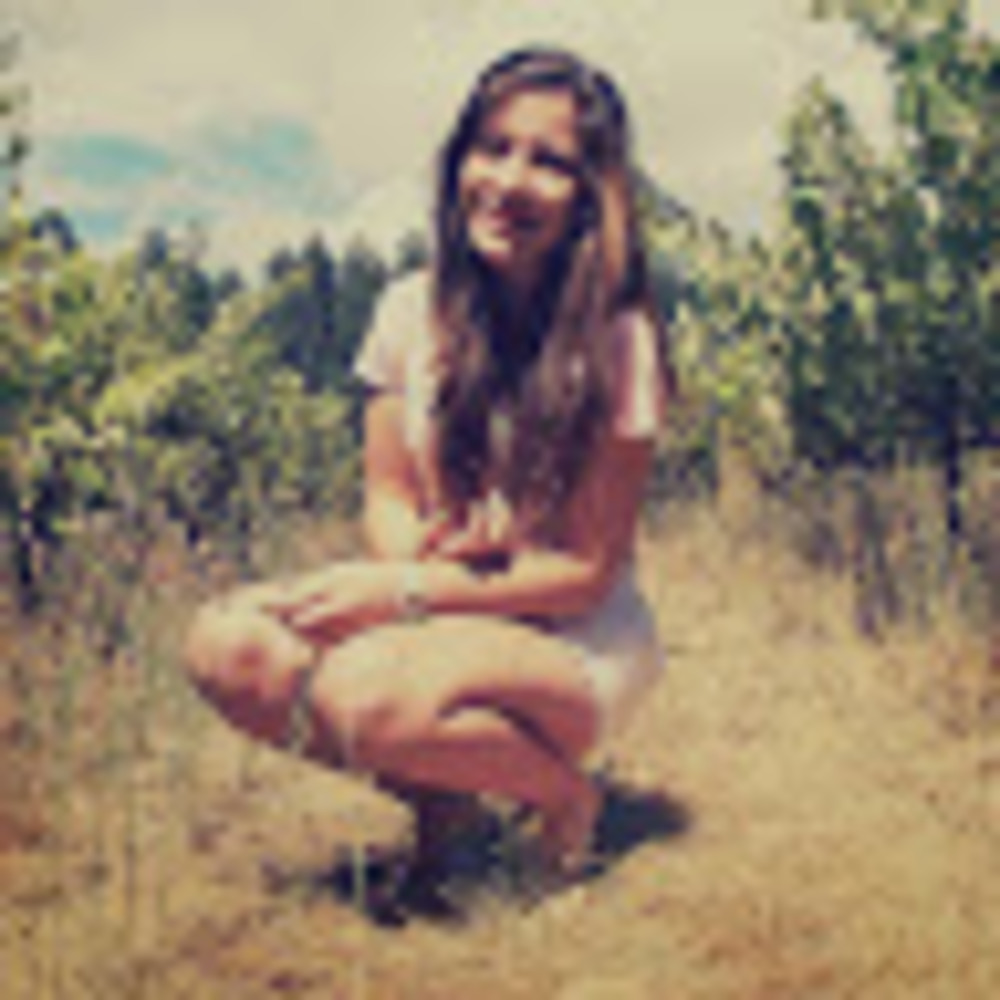 Meet your Posher, Lara